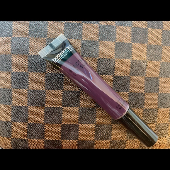 Bodyography electric lip slide - Picture 2 of 4